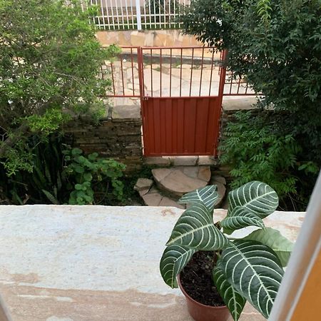 Quarto Privativo No Octogono Apartment Sao Tome das Letras Luaran gambar